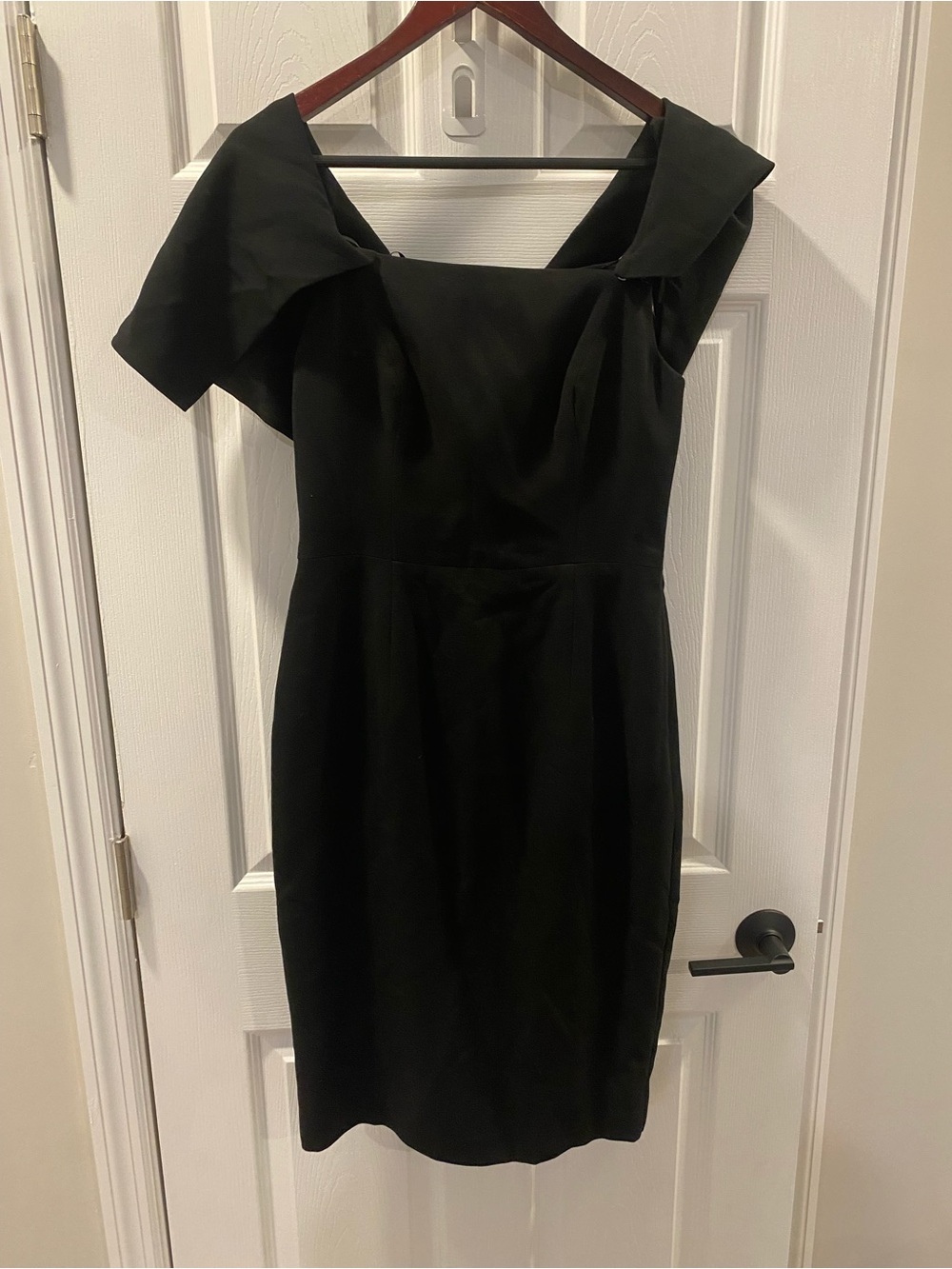NWT Black Halo Classic Black Dress - US 8